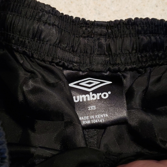 Soccer shorts - Picture 2 of 3